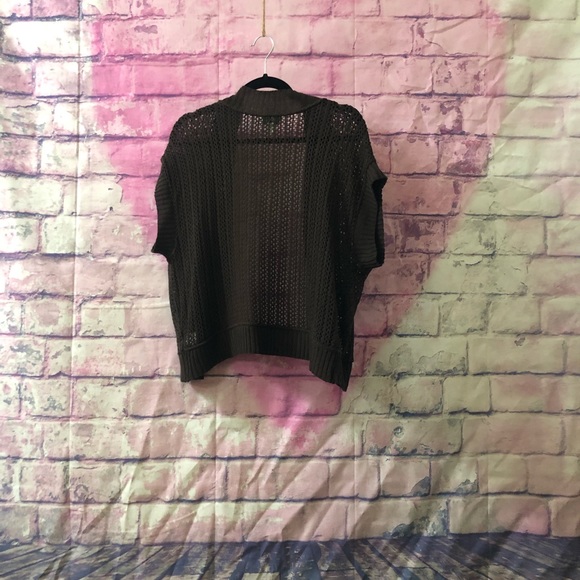 short large knit cardigan - Picture 2 of 2